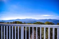 WOW Views Private Balcony+1 mile to Ski Beech - Walk to Overlook Barn
