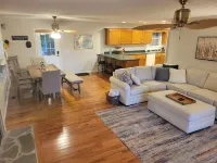 Dock Life at beautiful Norris Lake!!!