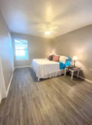 Beautiful country views minutes from Weatherford, Fort Worth and wedding venues