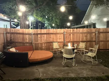 Clay Cottage- Magnolia, Baylor and Downtown Waco