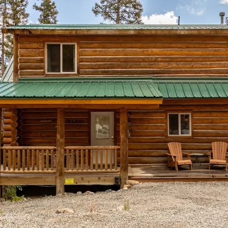 July Special! Cabin with Hot Tub! Near FairPlay & Breck!