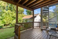 Magnificent 2 Bedroom Home in Norfolk's Best Neighborhood Hotels in Norfolk