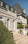Chateau Herbe ~ Oberon Suite w/ Kitchen