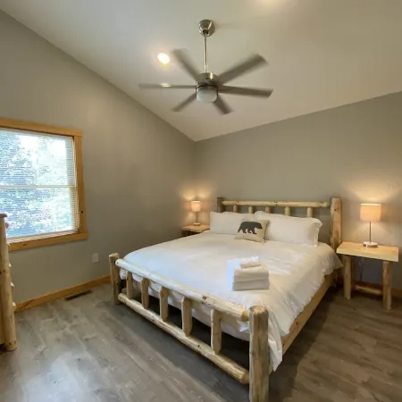 #1 Cabin~Walk to Wisp! Lake Access & Dock! Hot Tub~Game Room~Fire Pit & Dogs OK!