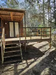 Comfortable wooden bungalow among the trees Hotels in Jard-sur-Mer
