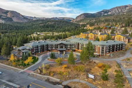 JuniperSprings  #251 True Ski-In-Ski-Out 2Bed/2Bath Luxury Resort in Eagle Lodge