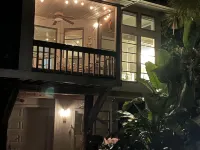 Quiet, clean townhouse.  Relaxing winner. Harbor view, short Gulf walk… Hotels in Captiva
