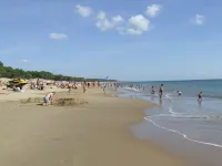 Villa in Royan Park, 15 pers. - 200m from beach - 400m from shops/station.