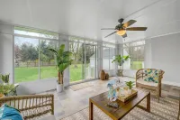 Bright 4BR House w/ Large Backyard and Sunroom