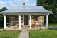Quaint Historic Log Cabin Overlooking The James River.