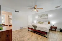 Perfect Old Town Location! Low Fees! Pool Heating Included. Good Vibes!