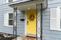 Convenient Location in a Quiet Neighborhood
