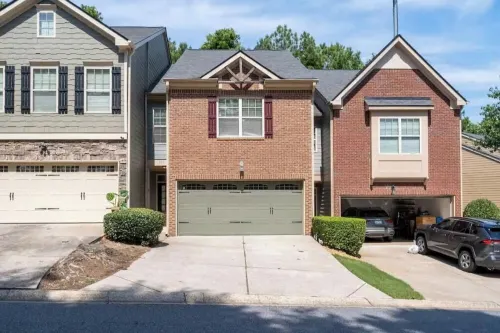 Enjoy the comfort and convenience of our Townhouse and make lasting memories!