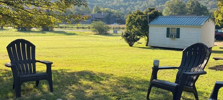 Charming Farmhouse Across from Devils Backbone Brewery. 넬슨 카운티 호텔