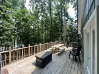 湖畔逸居（克萊姆森和塞內卡）木屋 - 陽台