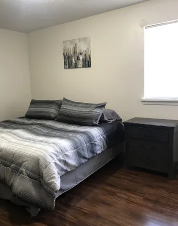 Spacious Furnished 2 Bedrooms, 1 Bathroom Apartment! Your Home Away from Home