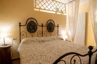 Romantic apartment in the Vicolo dei Baci located in the historic center
