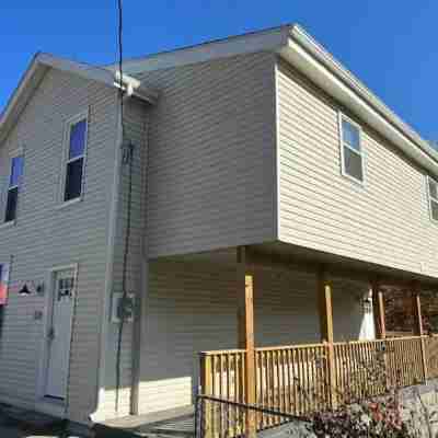 Renovated Covington Home Near Devou w/ King Bed, 5 minutes to Downtown Cincy! Hotel Exterior