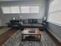 Cozy 1-bedroom with WiFi and AC in charming Ypsilanti - Wifi