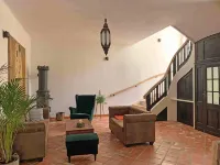 Unique vacation apartment for 6 to 8 people with a historic ambience