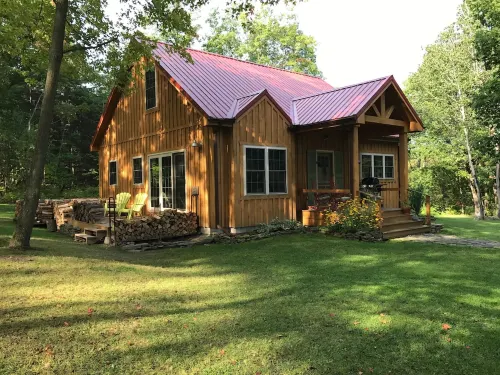 Amazing Cabin in the Finger Lakes!  Hiking, Wineries, Restaurants..Etc!  Pets ok