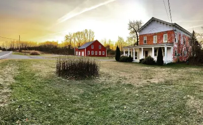 The Farmhouse at Saratoga - H2 Saratoga Monument 주변 호텔