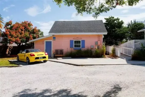 Modern Loft Downtown