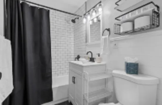 3 Bedroom Edgebrook Ranch Escape