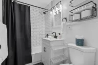 3 Bedroom Edgebrook Ranch Escape