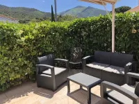 Charming air-conditioned house in Sorède sleeps 4/6, 6 km from Argelès Sur Mer.