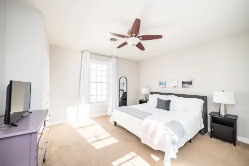 Candy Apple: Family Friendly Downtown LYH Getaway 林奇堡住宿飯店