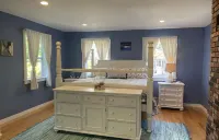 “Drop Anchor” a cheerful and spacious residence