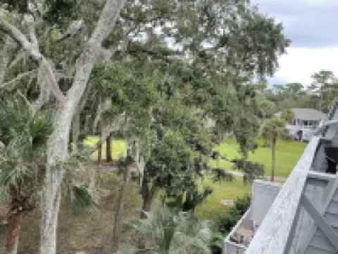 Loft-e-Lagoon -No Cleaning fee-Grated community-2 minute to the beach