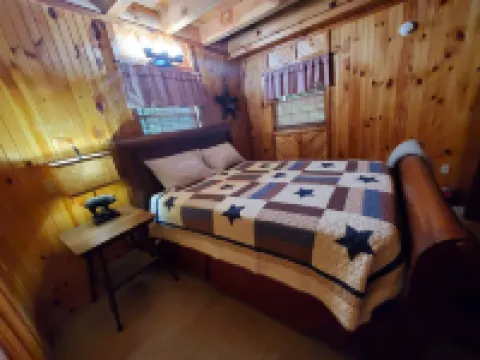 Feels Like Home "Lake front" Lake Watauga in the TN Hills