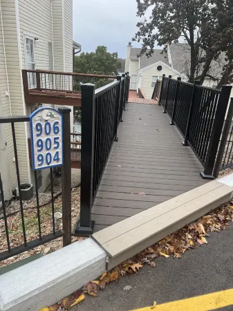 Spacious Condo with Main Channel Views!