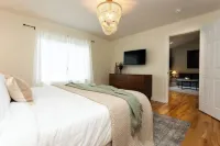 Blue Sky Bungalow Hotel a Black Mountain