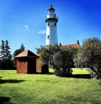 Lake Michigan Cabin + Hot Tub & Spectacular Views • Sleeps 8