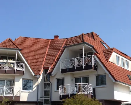 Apartment Seeloft with balcony and direct lake view on the Möhnesee Hotels in Mohnesee