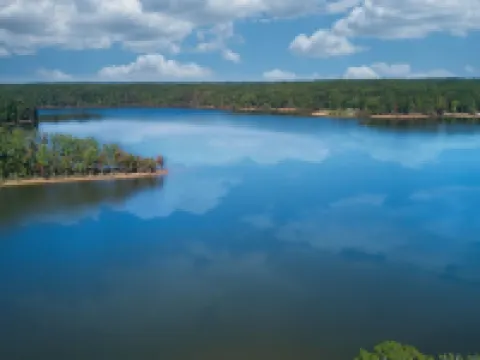 Tiny House at Wishing Creek Hotels in Vance County