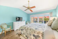 OCEANVIEW Fully Renovated Townhouse ☼ 2 Large Balconies with Outstanding Views!