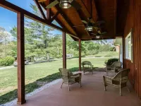 Cozy and comfy Golf Course Cottage