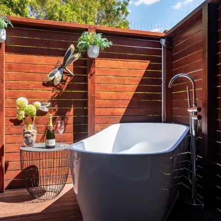 Yurt By Sea accommodation Mullaway