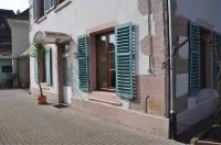 HISTORICAL CENTER, APARTMENT WITH GARDEN, PARKING outside Christmas market period