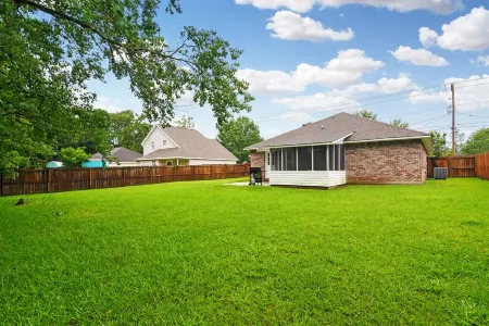 Great game room! minutes from the beach and casino