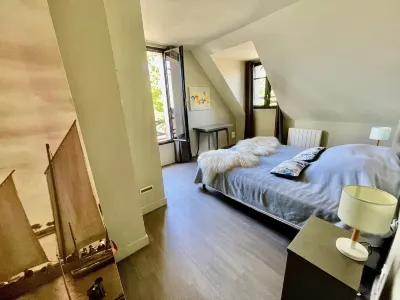 Charming house 400m from the sea and shops - Garden, Jacuzzi & Stove