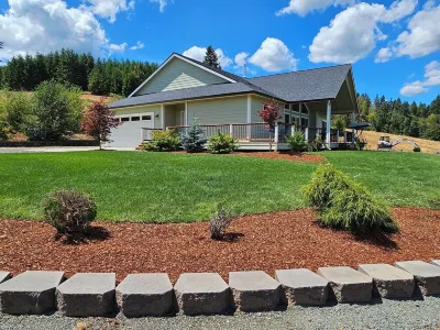 Lake View House