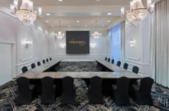 Hilton Pennywell St. Louis at the Arch