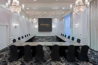 Hilton Pennywell St. Louis at the Arch Hotels in East Sankt Louis