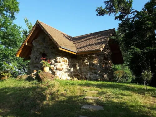 Small stone house of the most unusual in the country