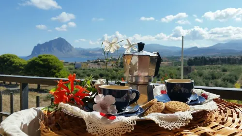 Feeling good in Sicily!Amalia, the owner will make your stay unique